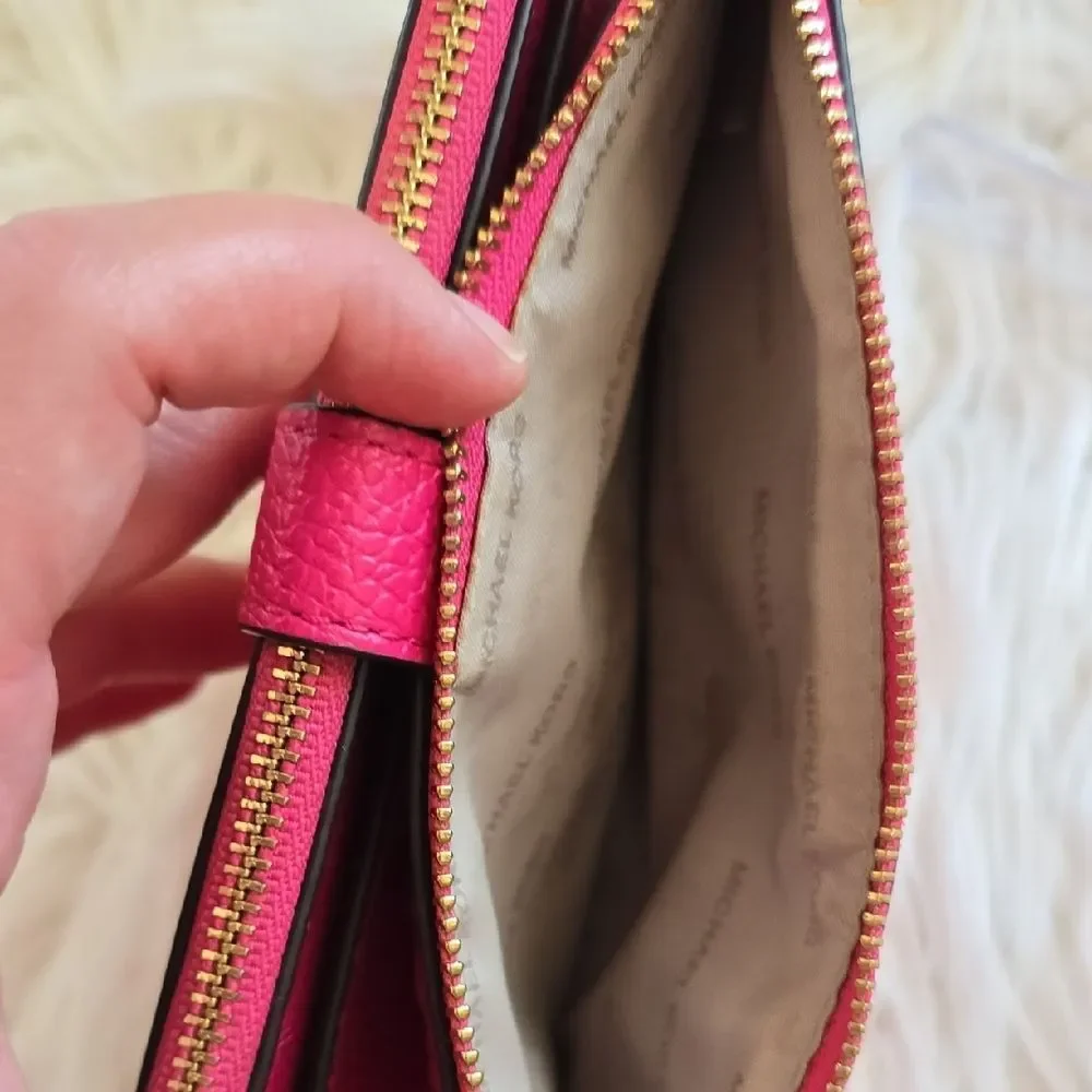 Michael Kors Fuchsia Wristlet Clutch - Picture 6 of 8